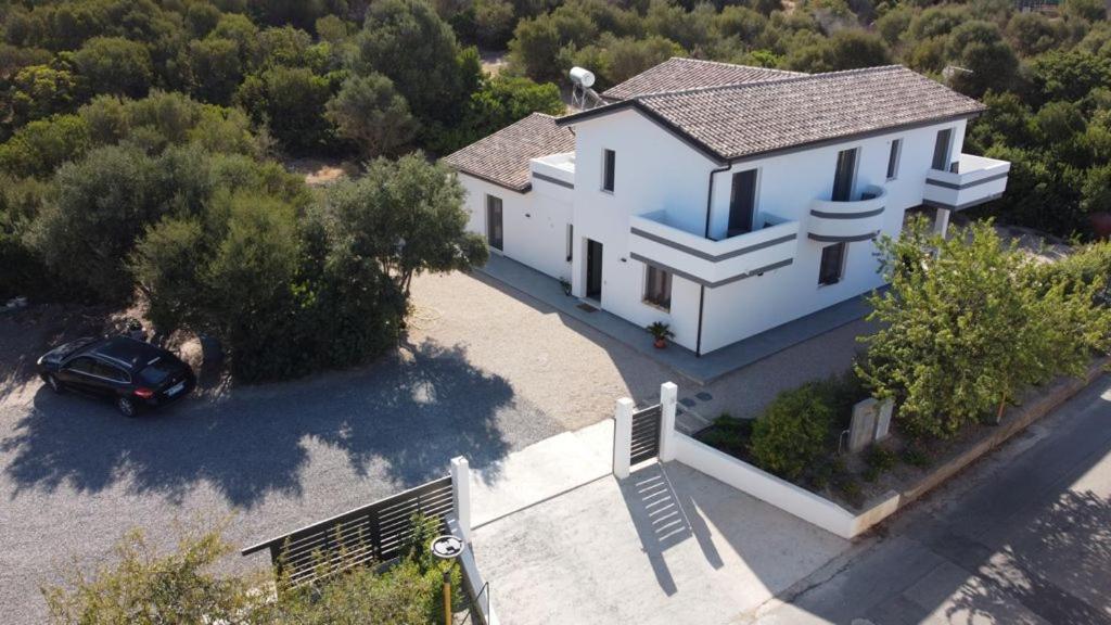 B&B Juniperus Sant'Anna Arresi Ngoại thất bức ảnh